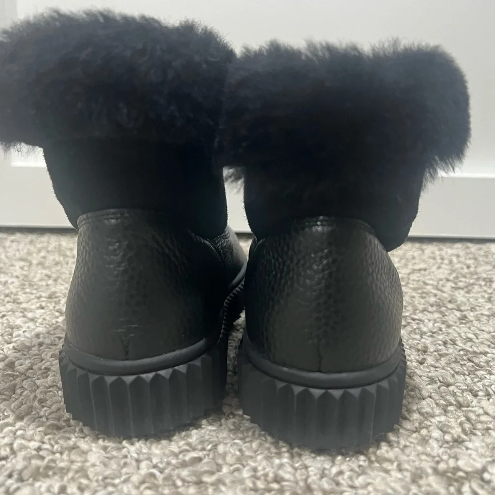 Naturino Leather Fur Lined Kids Boots Black Velcro Winter Size 12 EU 30